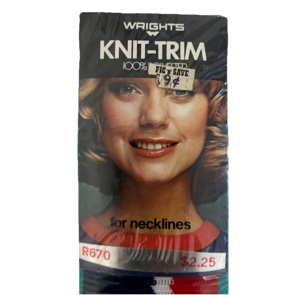 VTG Knit Trim Red White Blue 30 Inch Polyester Neckline Sleeve R670‎ Wrights NEW